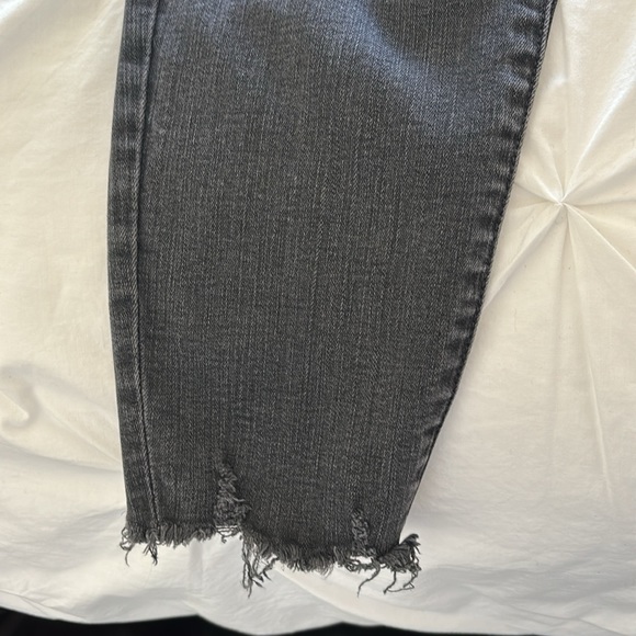 Madewell Jeans - Picture 2 of 7